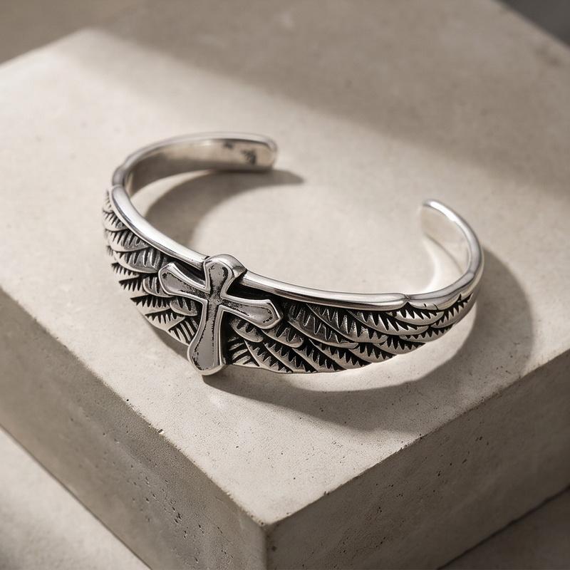 Punk Non Tarnish Opening Men Jewelry Party Gift Handcrafted Stainless Steel Charm Bracelet Retro Cross Wings Eagle Bangle