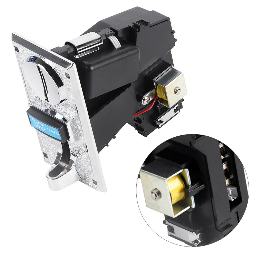 Слот селектора монетоприемника для игрового механизма торгового автомата