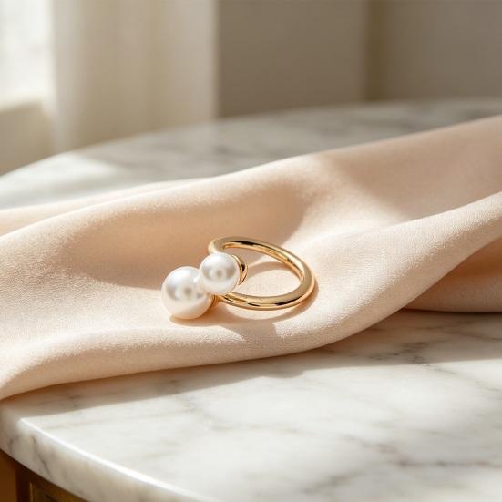 Faux Pearl Neckerchief Ring, Women Metal Scarf Holder, Elegant Silk Scarf Ring Clip, Fashion Clothes Ring Wrap Holder for Shirts T-Shirts Shawl