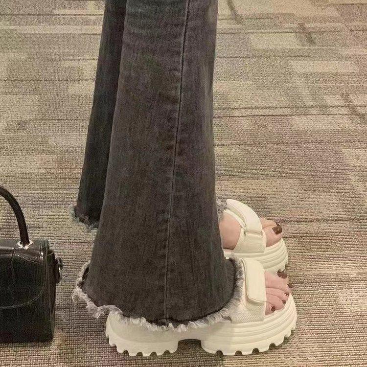 Повседневные сандалии на толстой подошве с увеличением роста женские лето 2025 новые универсальные туфли на платформе, спортивные пляжные сандалии на липучке