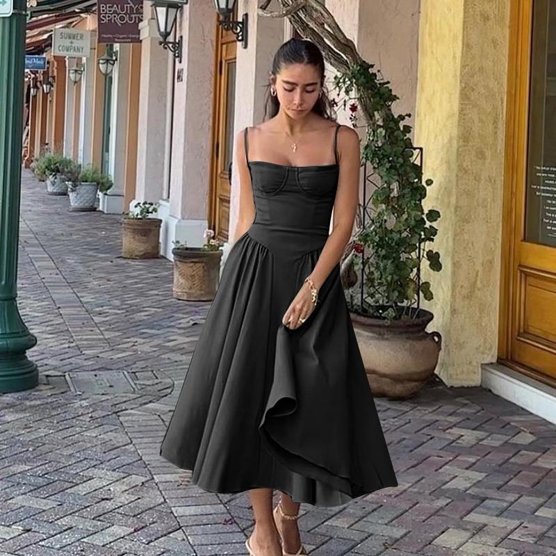 Платье макси в винтажном стиле от французского производителя Court Wind Dopa Wear на бретелях
