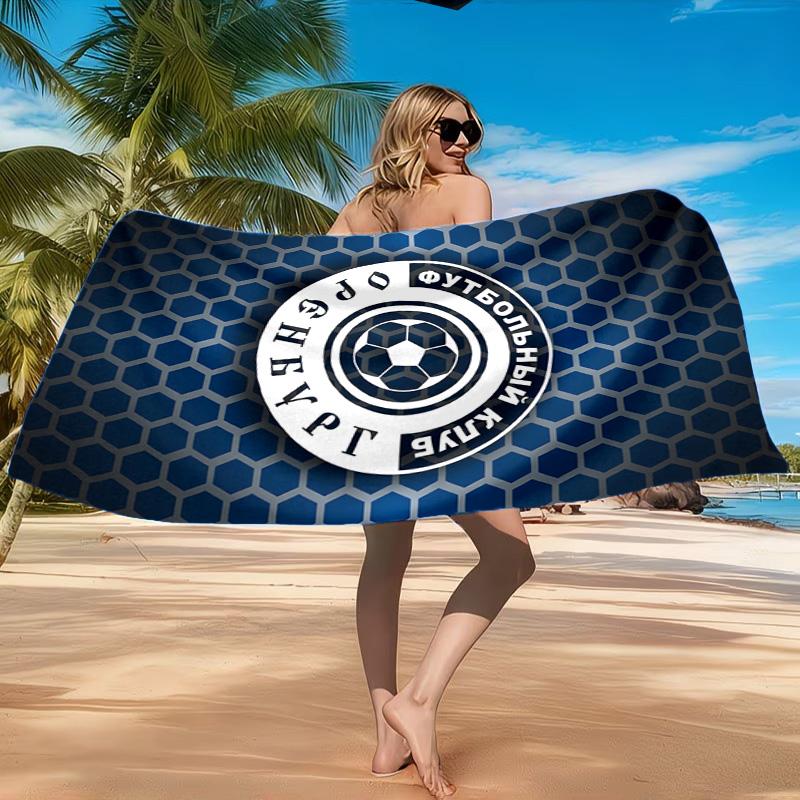 Soccer Club Emblem Design Printed Microfiber Beach Towel, Soft And Absorbent, Quick-Dry, Ideal for Summer Travel, Beach Essential, Swimming Pool