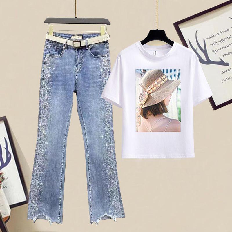 Летняя корейская версия свободного кроя с круглым вырезом, короткими рукавами и принтом + широкие джинсы, комплект из двух предметов для женщин