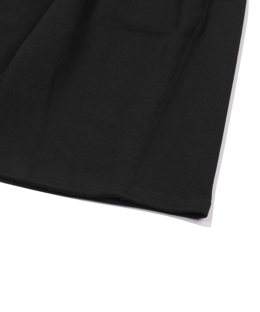 GNOK Curved Sweat Shorts [Black]