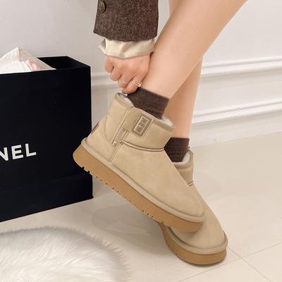 Женские зимние ботинки на толстой подошве, нескользящие, утепленные бархатом, новая зимняя теплая обувь 2025, модные хлопковые ботинки, зимние хлопковые ботинки с мехом