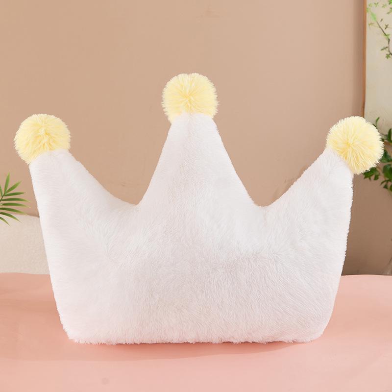 Crown Plush Cushion: Cute Girly Gift for Sofa, Bedside, and Bay Window