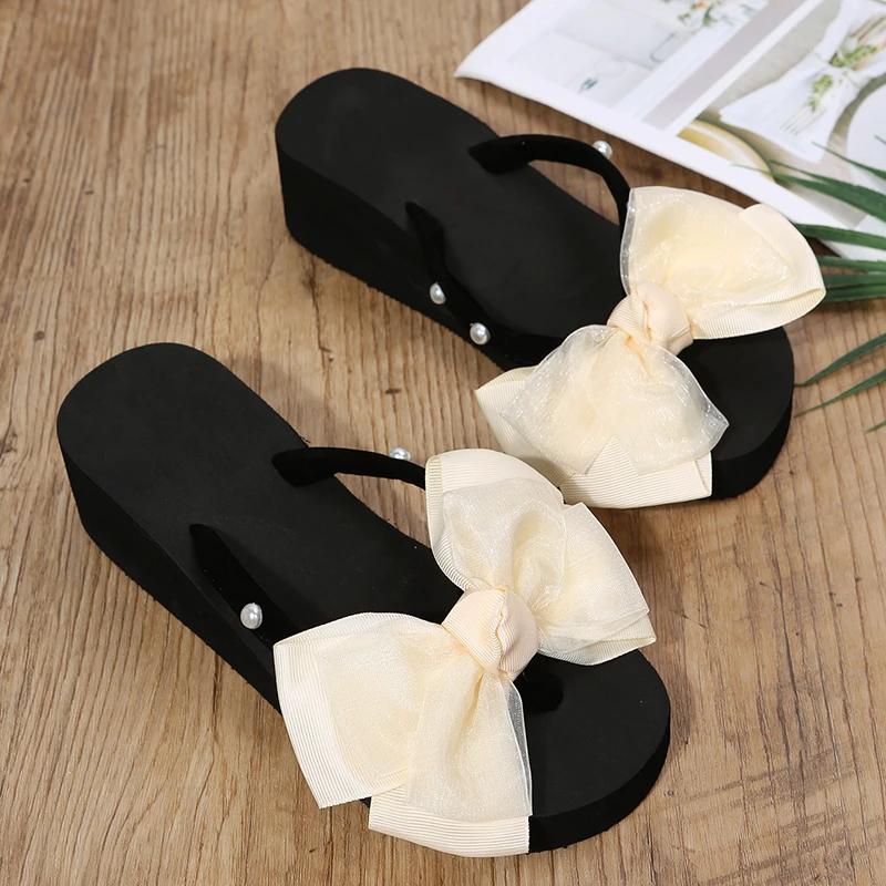 Женские сандалии, модные новые дышащие легкие удобные летние тапочки на танкетке с открытым носком и бантом и блестками, женские сандалии