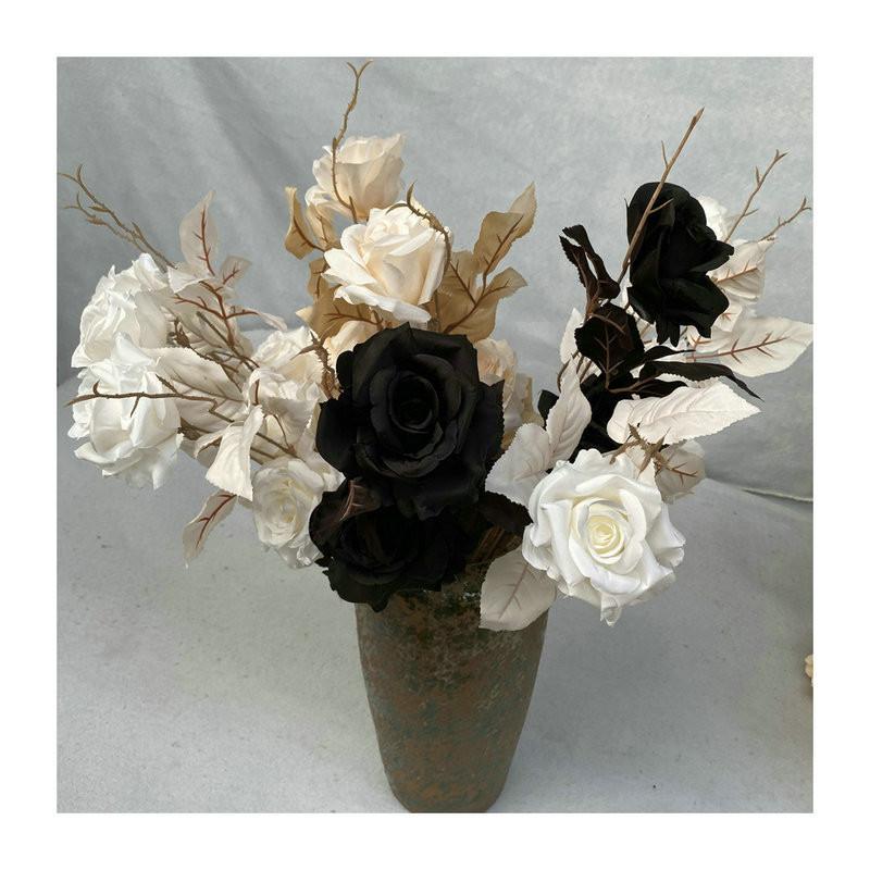 Lifelike Rose Floral Arrangement For Wedding Decoration And Photography Styling