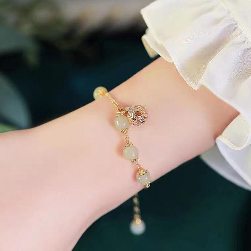 New imitation Hetian jade bell bracelet bracelet, high-end sense personalized Hanfu light luxury step-by-step bracelet