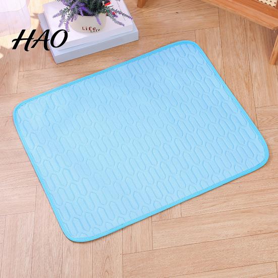 Ice Silk Pet Pad Cooling Mat, Dog Pad, Breathable Washable Durable Bed for Large Dogs Summer And Cats, Floor Sofa Crate Heat Dissipation Mat