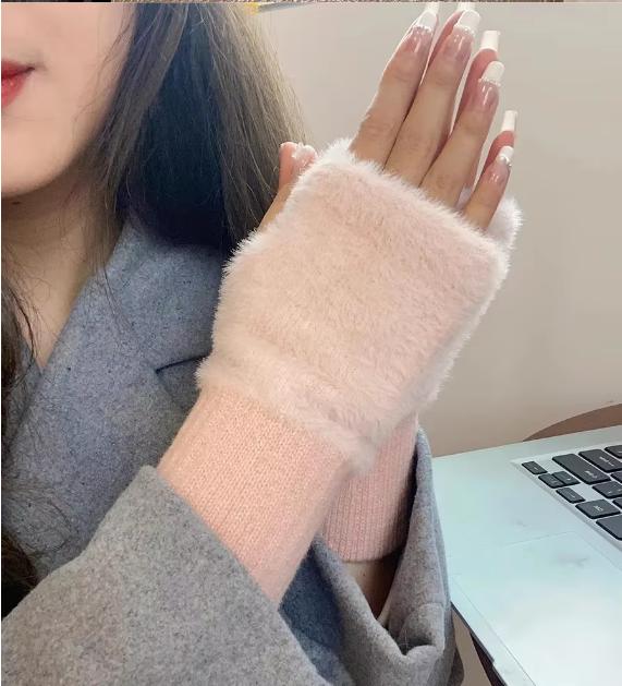 Мягкие зимние перчатки с половиной пальцев женские теплые роскошные однотонные белые плюшевые вязаные перчатки без пальцев варежки для письма