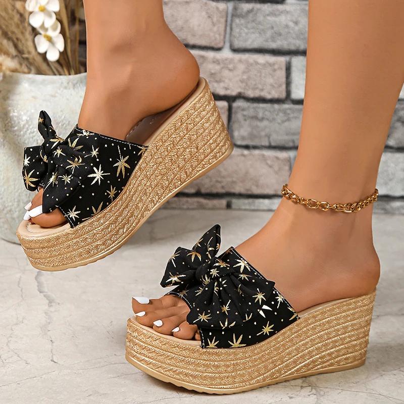 Модные сандалии-клинья на толстой платформе с бантом для женщин, лето 2025, толстая подошва, высокий каблук, шлепанцы, женские размеры плюс 35-42, тапочки, обувь
