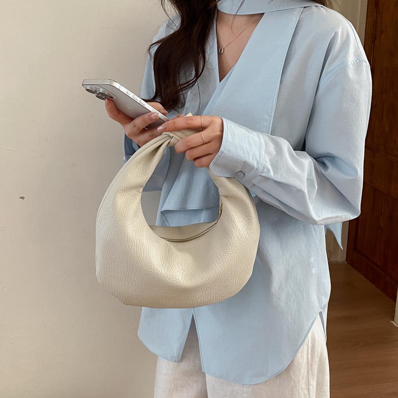 Han Fashion Crescent Bag New Bag Croissant Bag Hand Carry Dumpling Bag Simple Small Fresh One Shoulder Crossbody Bag