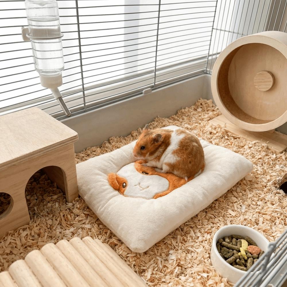Comfortable Guinea Pig Plush Cushion Thickened Soft Small Animal Sleeping Mat Autumn Winter