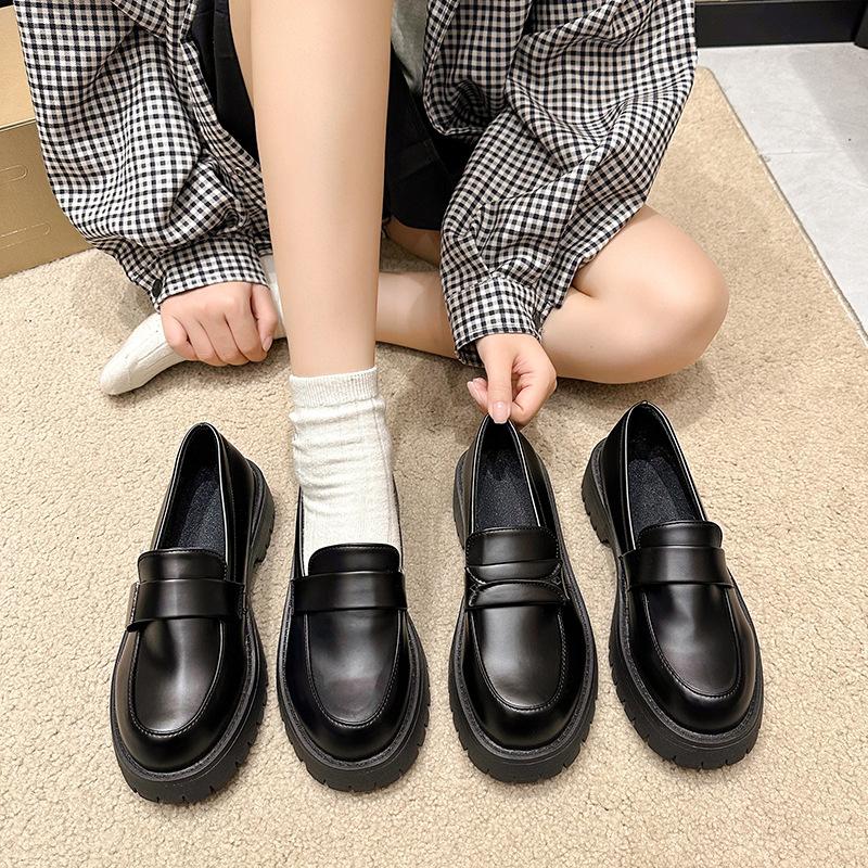 35-43 Большие размеры Женские туфли Лоферы на толстой подошве Женские весенние кожаные туфли в британском стиле Туфли без застежек для поездок на работу