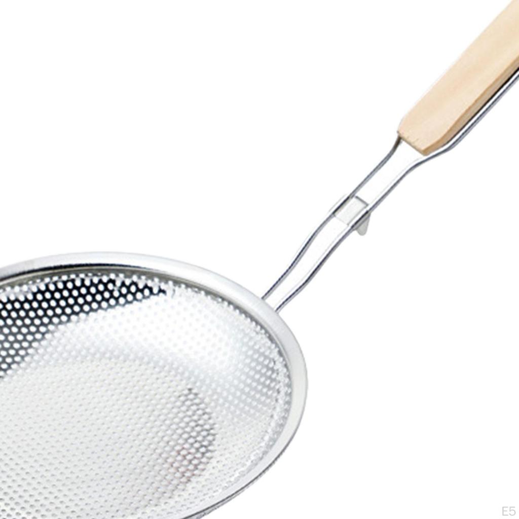 Удобная ложка-шумовка с деревянной ручкой для кулинарных задач