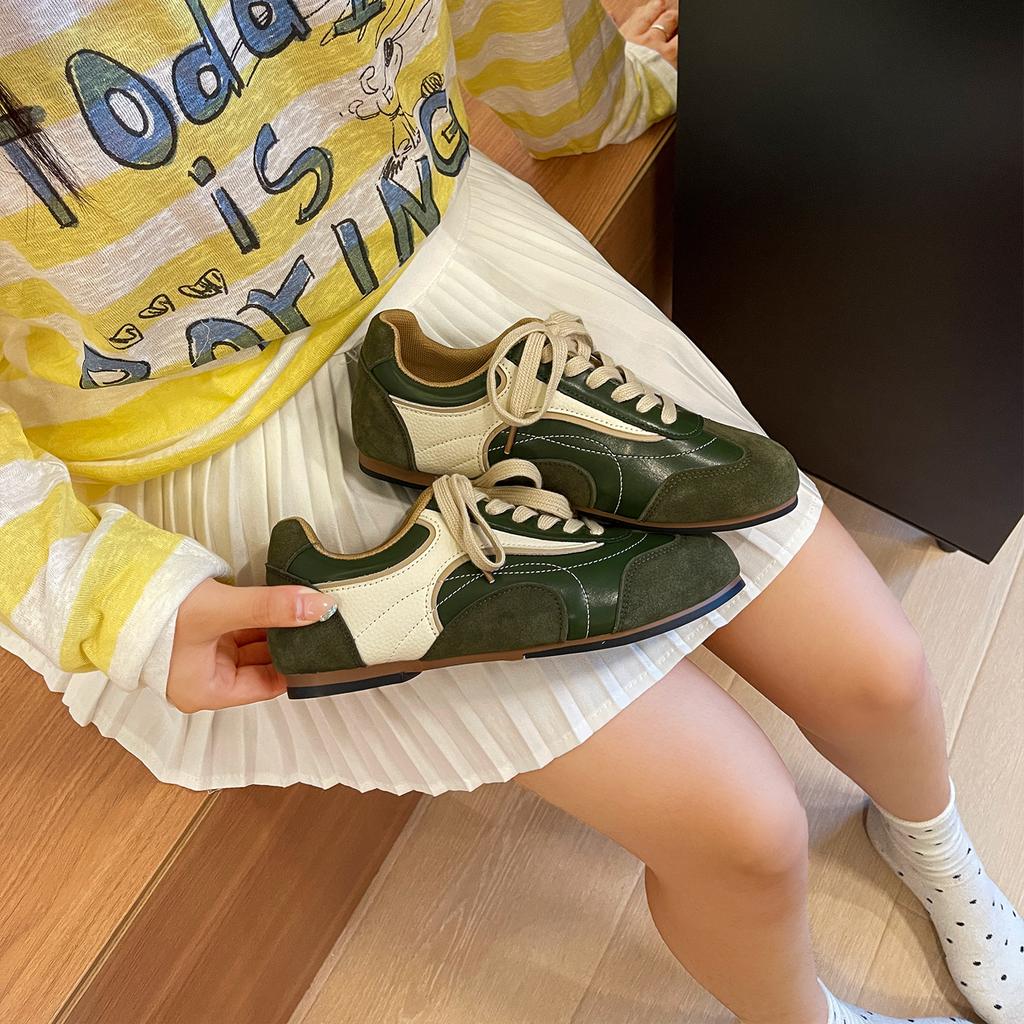 Ретро контрастные цвета на плоской подошве немецкие тренировочные туфли женские осень 2025 новые на плоской подошве балетки на толстой подошве Forrest Gump спортивная обувь для скейтборда