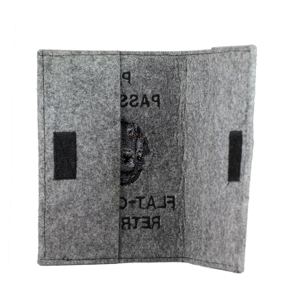 Flat coated retriever – Dog passport case, document case | Art-Dog