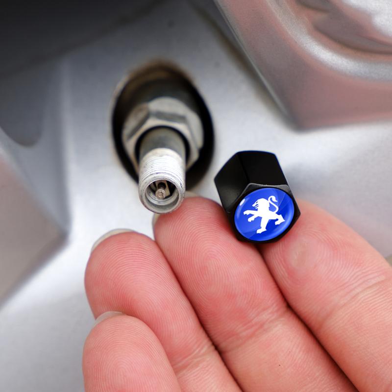 5Pcs/set Car Metal Emblem Tire Valve Stem Cap Cover Car Keychain for Peugeot 308 408 508 RCZ 208 3008 2008 206 207 Car Gadgets