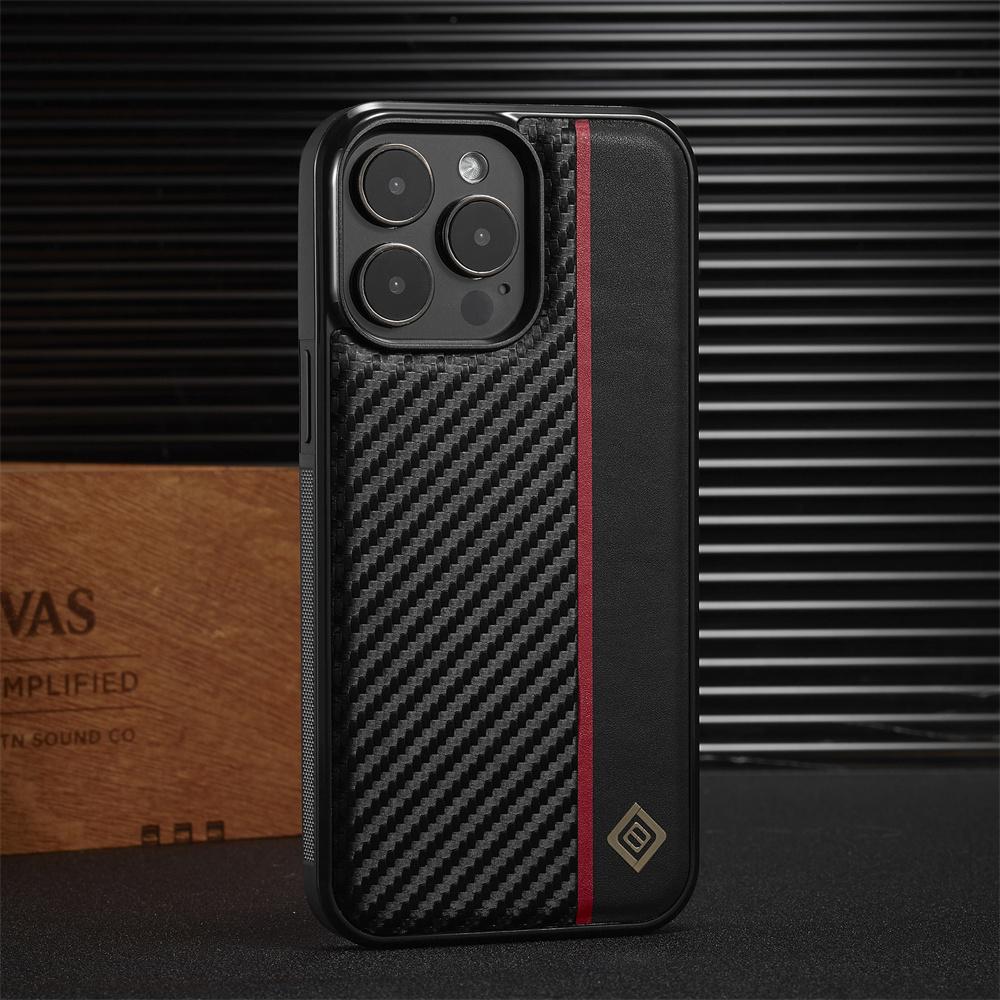 Чехол для iPhone 7 8 X XS XR XS Max iPhone 11 12 13 14 15 Series Углеродное волокно ПУ Сращивание Мелкозернистый ПУ в сочетании с чехлом для телефона с красными вертикальными полосками