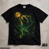 Raccoon Howling to the Moon T-Shirt, 90s Full Moon Animals Graphic Tee, Retro Nature Lover Gift, Cottagecore Forest Night Life Raccoons Tee
