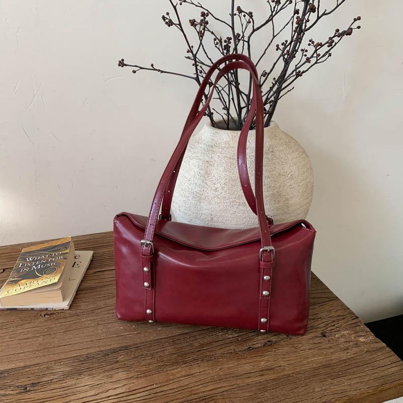 Кожа с масляной восковой пропиткой, ретро сумка-багет, женская, 2025, новая, нишевая сумка для поездок на работу, модная наплечная сумка-мессенджер, тренд