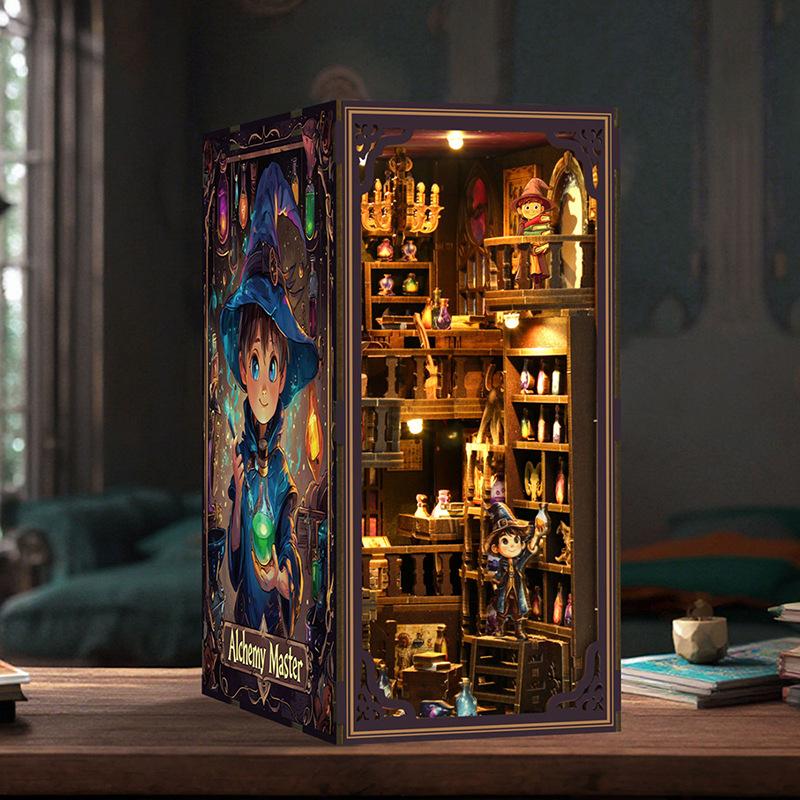 Мастер алхимии Деревянная DIY хижина Собрана вручную 3D Трехмерная Деревянная DIY Подставка для книг Сборная игрушка Подарок для мальчиков