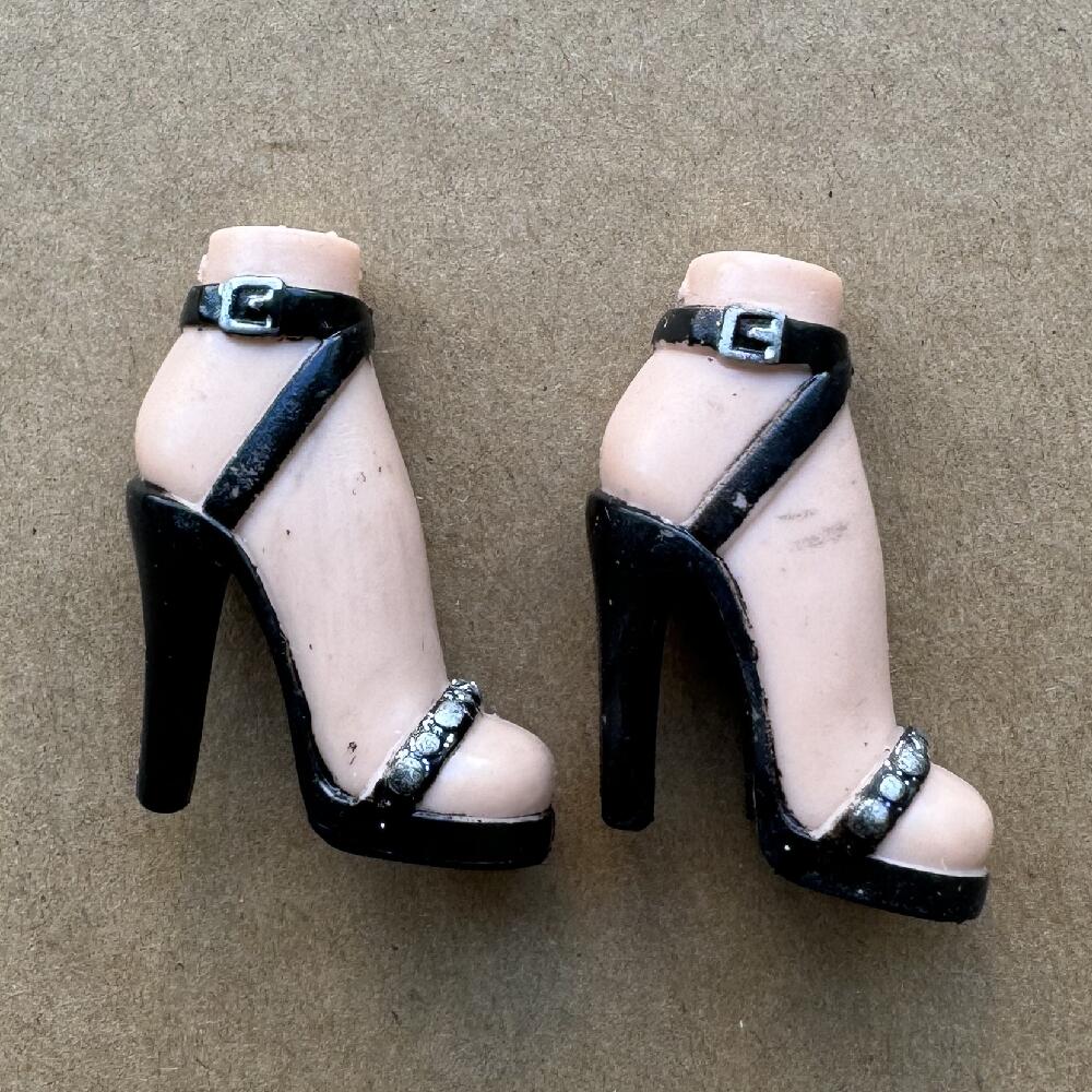 Версия 2001 года Редкие головы кукол с лицами Классические Куклы Братц Винтажная обувь Длинные сапоги Детали кукол-девочек Для коллекционеров