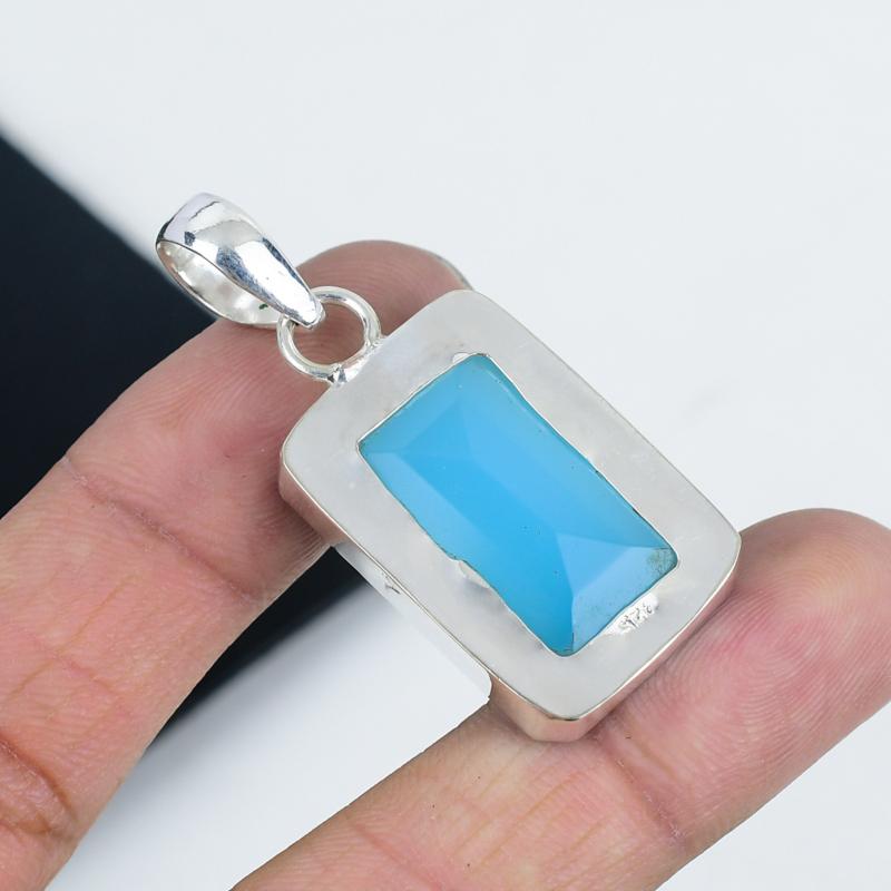 Подвеска с синим халцедоном, серебро 925 пробы — дизайн ручной работы, повседневные украшения, уникальные подарки на вату с синим халцедоном