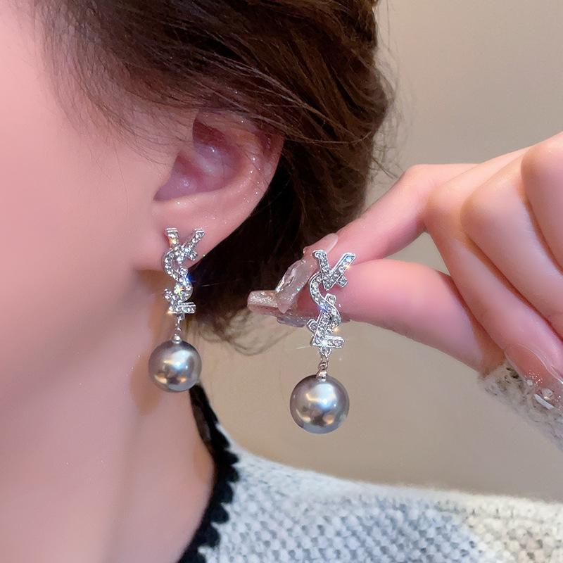 1 шт 2024 шикарные линейные жемчужные серьги серебряные иглы элегантные темпераментные жемчужные банты ювелирные изделия серьги-гвоздики жемчужные серьги
