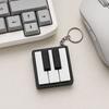Мини-пианино Брелок Yousheng, Клавишный щелкунчик-пианино, Играбельное пианино для кончиков пальцев, Игрушка для снятия стресса с металлическим кольцом, Классические черно-белые клавиши для любителей музыки