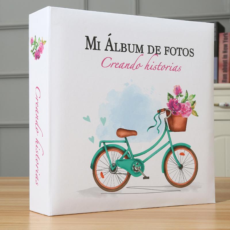 Можно заказать альбом ручной работы с плотной бумажной основой для хранения детских фотографий и записей о росте