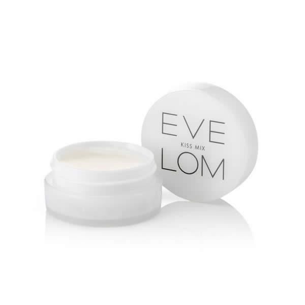 Un remède pour les lèvres irrités et gercés, vous pouvez utiliser ce baume à lèvres pendant toute l’année pour maintenir les lèvres