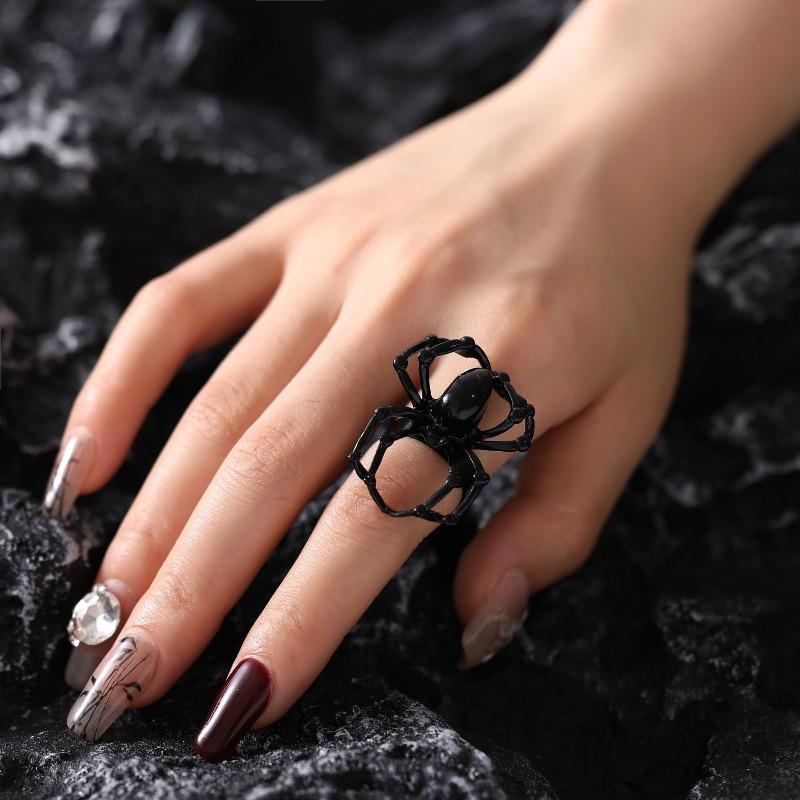 BLINGBAY Women's Vintage Gothic Spider Ring Black Gemstone Statement Adjustable Finger Jewelry for Halloween Party