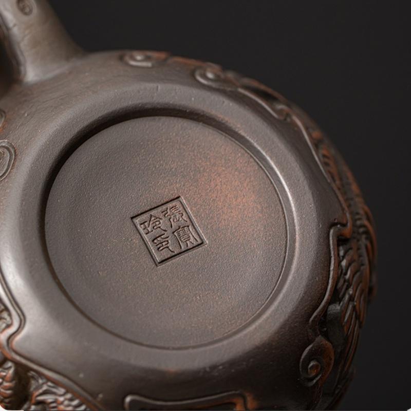 Чайник с резьбой в виде дракона из фиолетовой керамики Цзяньшуй, расписанный вручную, старинный рельефный чайник, домашний чайник, чайный сервиз кунг-фу