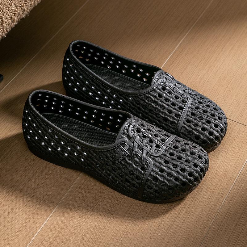 Летние сандалии с вырезами, дышащие, на толстой подошве, для женщин, и повседневные пляжные шлепанцы на мягкой подошве для женщин