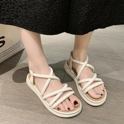 Модные новые туфли для женщин, женские сандалии на резинке, летняя платформа, лаконичные женские туфли на плоской подошве с повседневными сандалиями