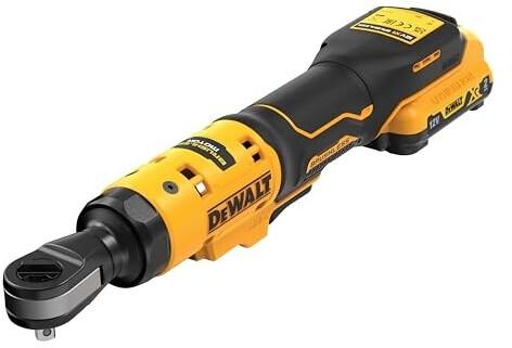 Трещоточный ключ DeWalt DCF504