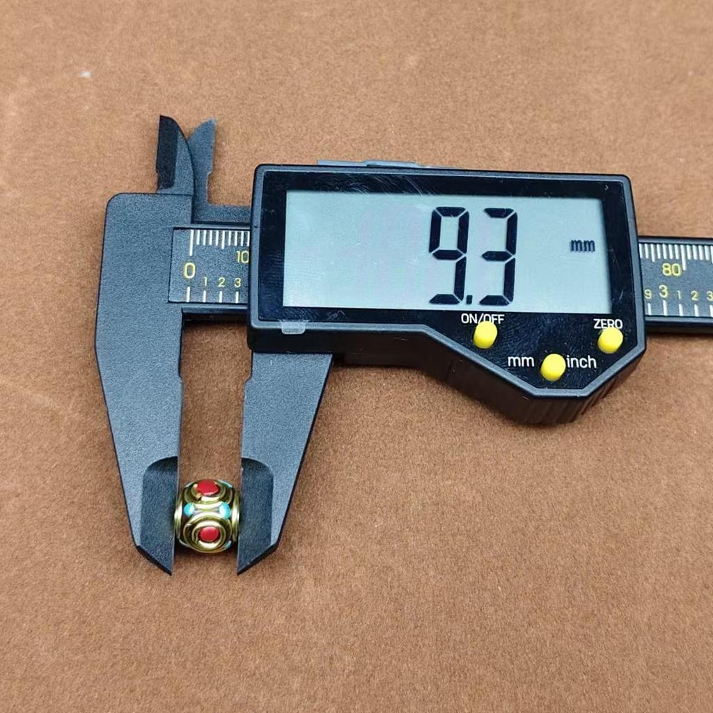 Непальское ручное изготовление шестислоговой мантры ожерелье с латунными инкрустированными бусинами