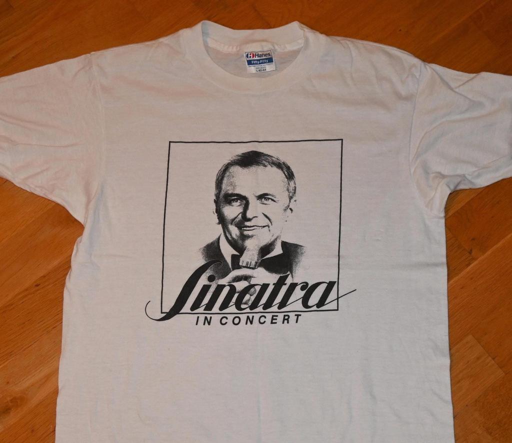 1980's FRANK SINATRA vintage original Rare 1986 Tour concert Rat Pack tee t-shirt (M/L) Large Vtg 70's 80's jazz rock band music GiFT