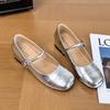 Женские весенние ретро-туфли Мэри Джейн с завышенной высотой голенища, балетки, небольшие серебряные туфли на танкетке, лакированная кожа, туфли на каблуке-танкетке.