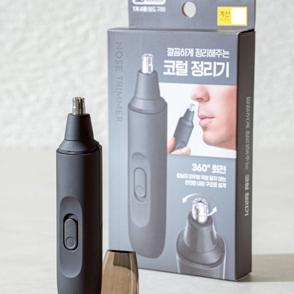 Простой электрический прибор для удаления волос из носа