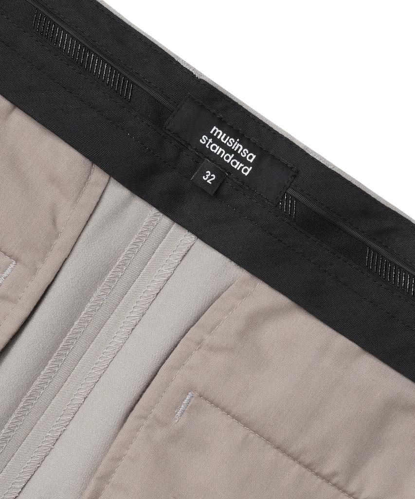 MUSINSA STANDARD Skinny Hidden Elastic Waist Crop Slacks [Light Beige]