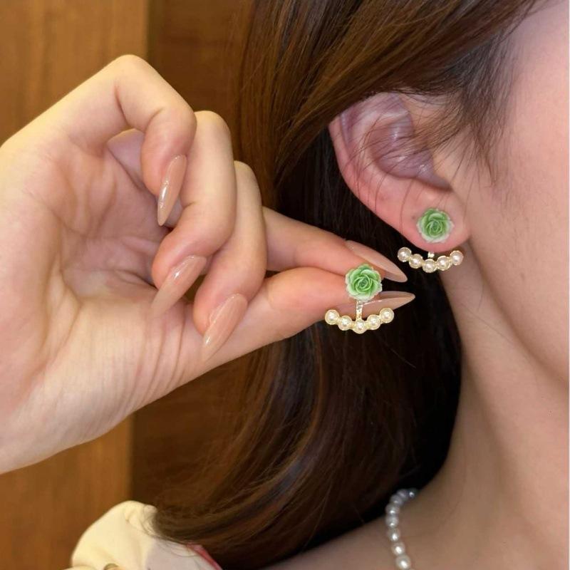 Элегантные модные серьги-пусеты с цветком, корейские серьги с имитацией жемчуга для женщин, очаровательные украшения для вечеринки, свадьбы, подарки