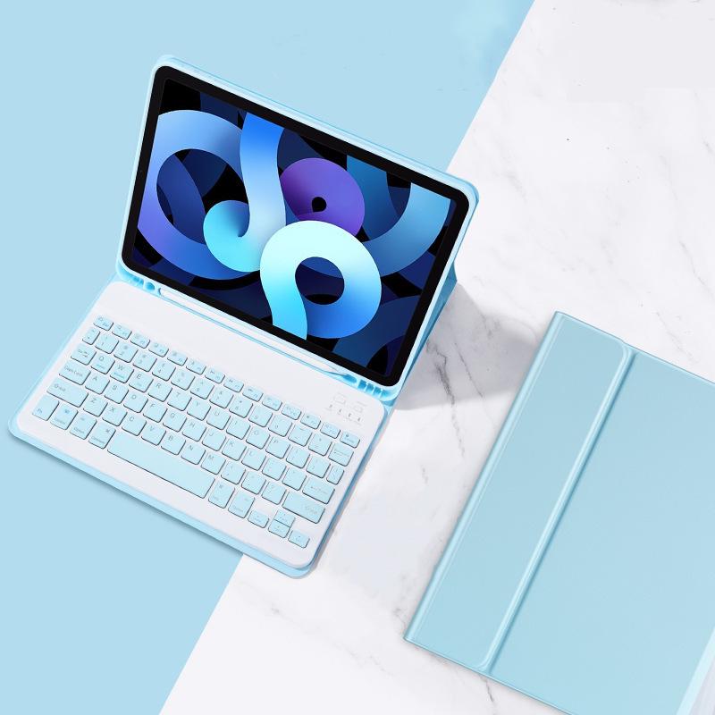 Чехол для планшета Samsung A7 со съемной Bluetooth-клавиатурой, магнитным держателем для стилуса, кожаной обложкой и поддержкой мыши.