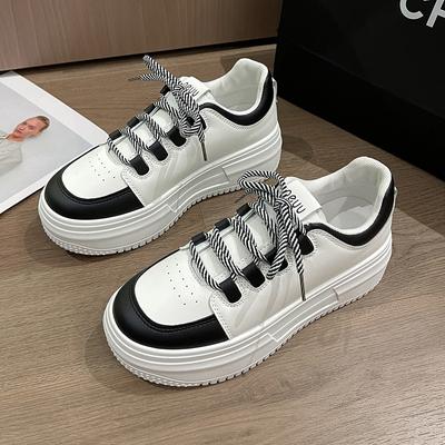 Туфли на толстой подошве женские весенние и осенние новинки модные кожаные универсальные дышащие повседневные белые туфли