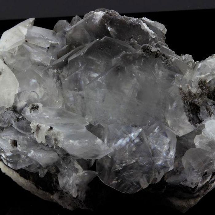 Calcite 235.2 carats