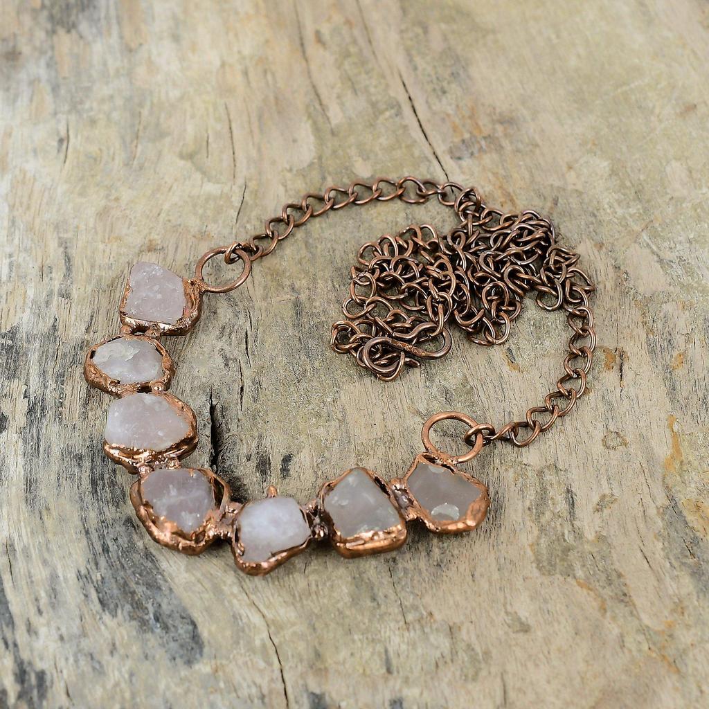 Грубое ожерелье из розового кварца, электроформованное медное ожерелье, регулируемое цепочное ожерелье, драгоценные камни, электроформованные ювелирные изделия для подарка, ожерелье ручной работы