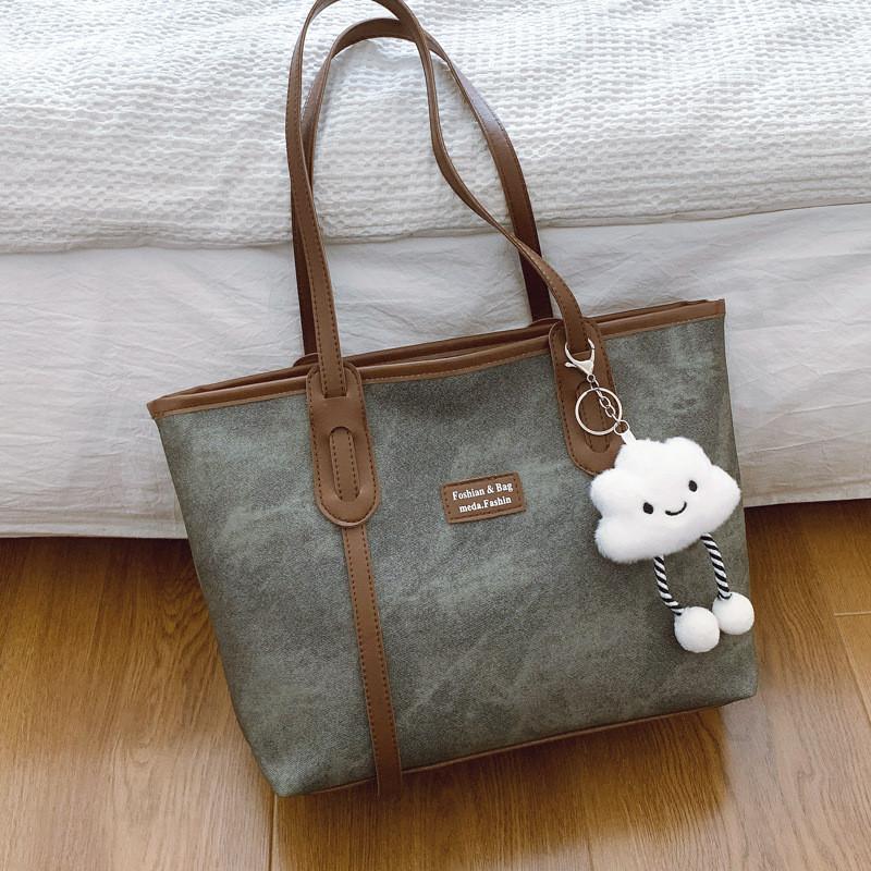 Stylish Winter Large Capacity Tote Bag For Women Ideal For College And Daily Use