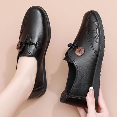 Весенне-осенние туфли на плоской подошве для женщин среднего и пожилого возраста. Удобные мокасины с мягкой подошвой для мам. Нескользящие туфли без застежек для бабушек.